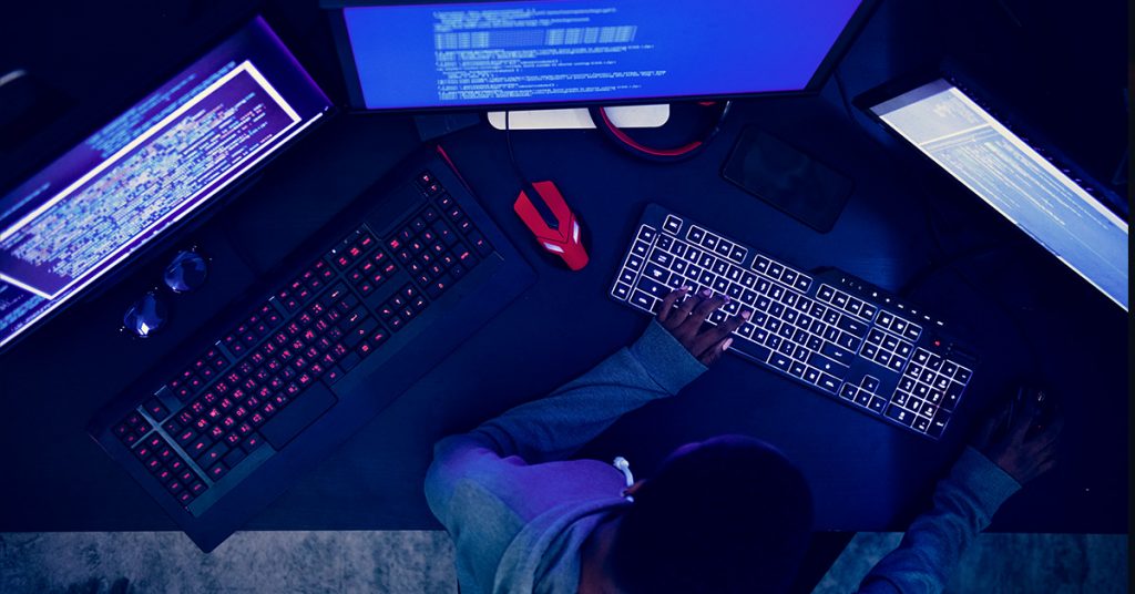 Intimate Photos of iCloud Users Stolen by Hackers